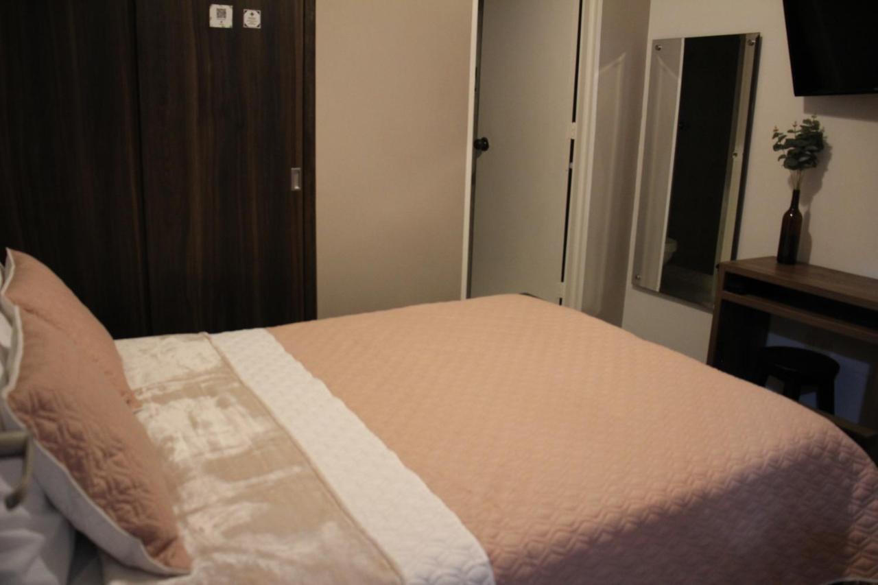 Plaza El Santuario Hotel 3*
